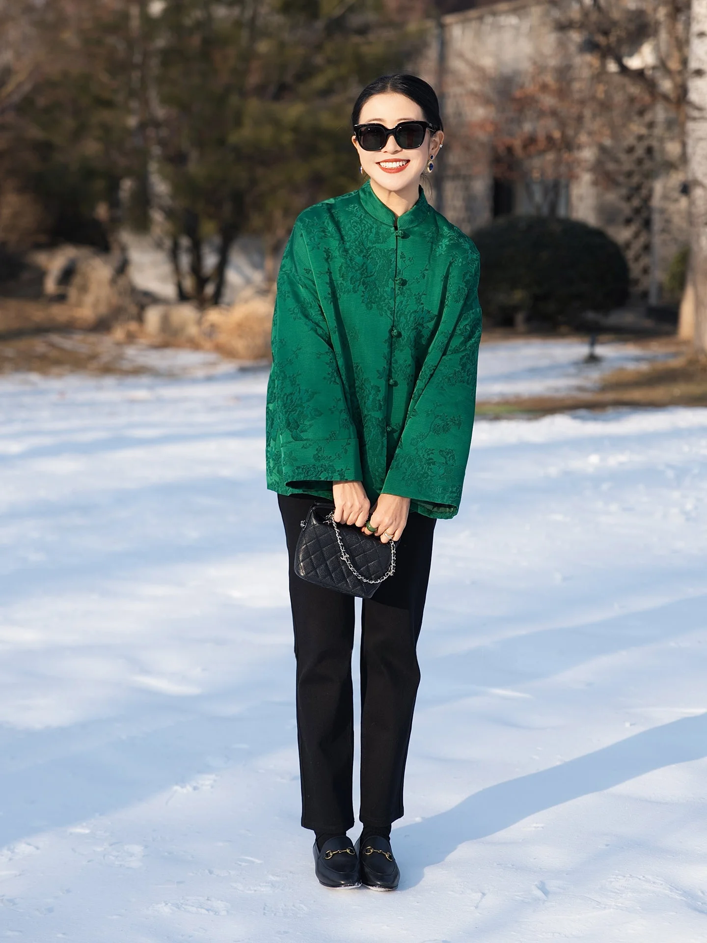 

Новая китайская хлопковая куртка с вышивкой слонов и жирафов, с флуоресцентным узором, женское пальто с длинными рукавами