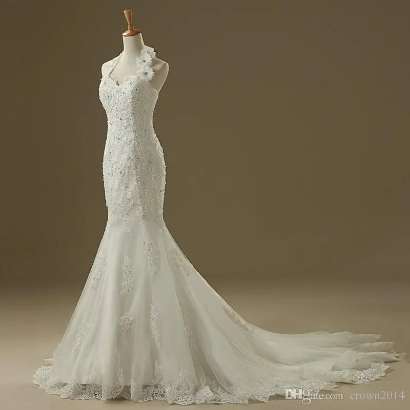 2025 Vestidos de novia de encaje de sirena con cuello halter Apliques de cuentas Flores 3D Vestidos de novia de cola de corte con cordones