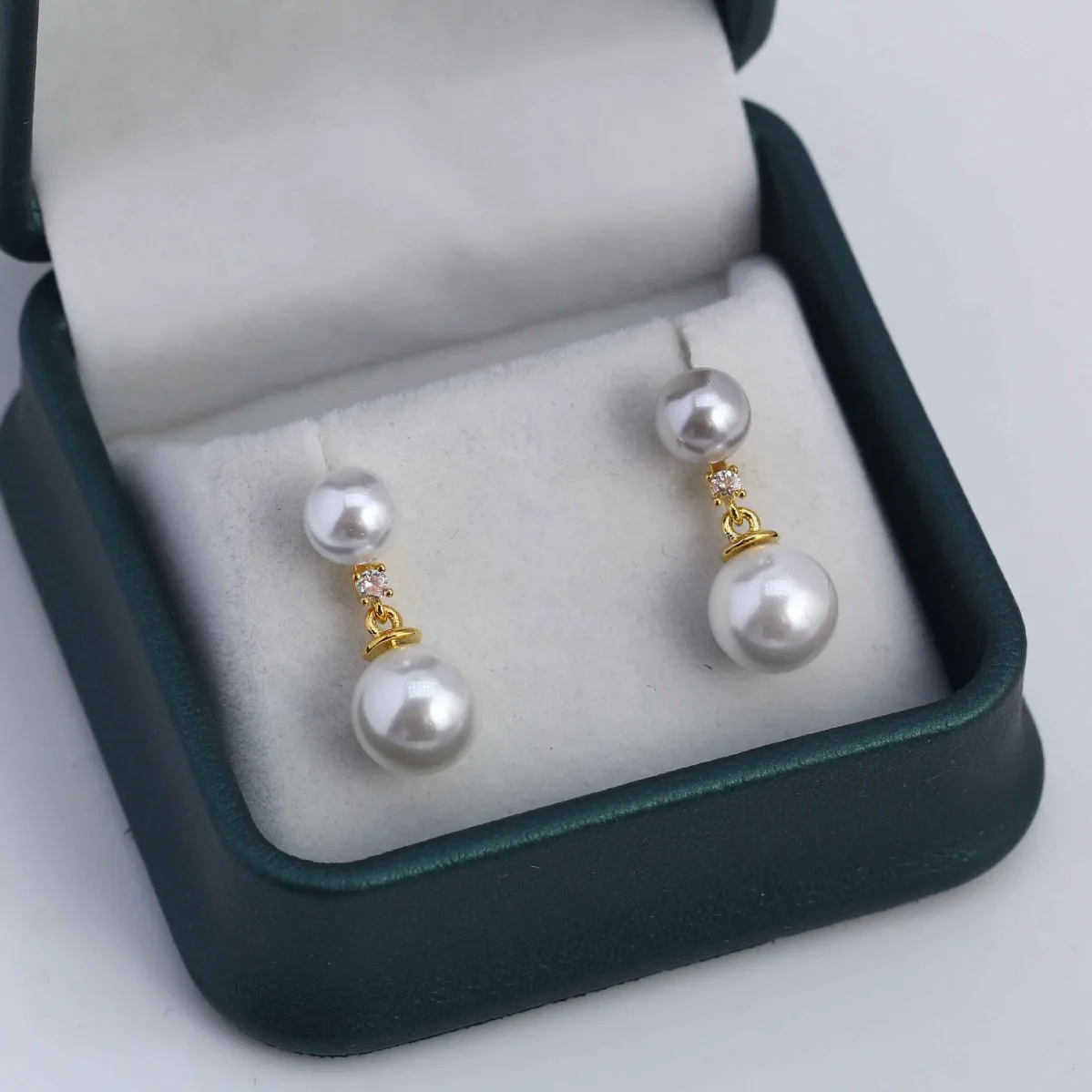 New Brass Gold Plated Minimalist Cubic Zirconia Pearl Earring Blank Setting, Niche Exquisite Versatile DIY Jewelry Findings