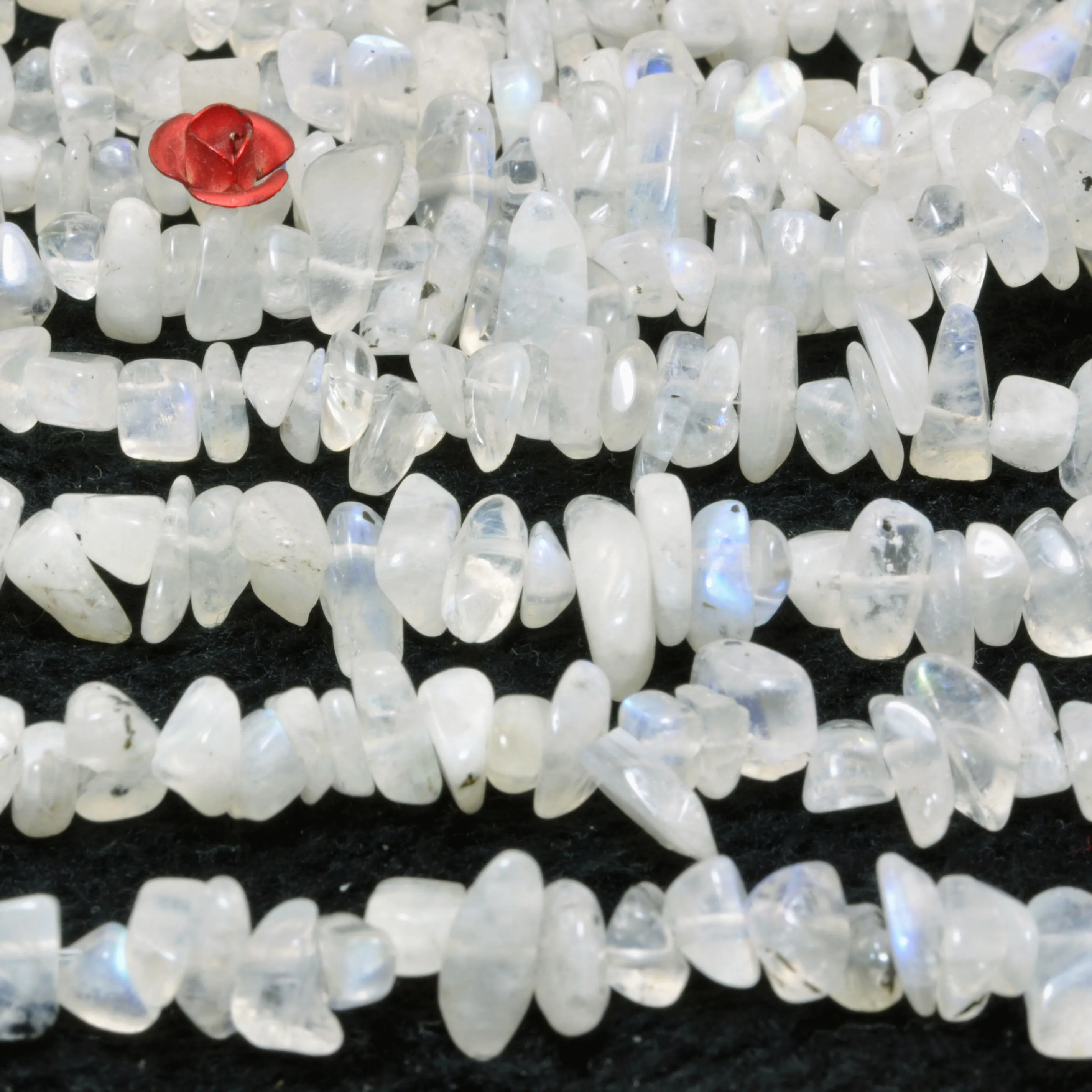 Natural Rainbow Moonstone Smooth Pebble Chip Beads Wholesale Loose Gemstone Semi Precious Stone For Jewelry Making Bracelet