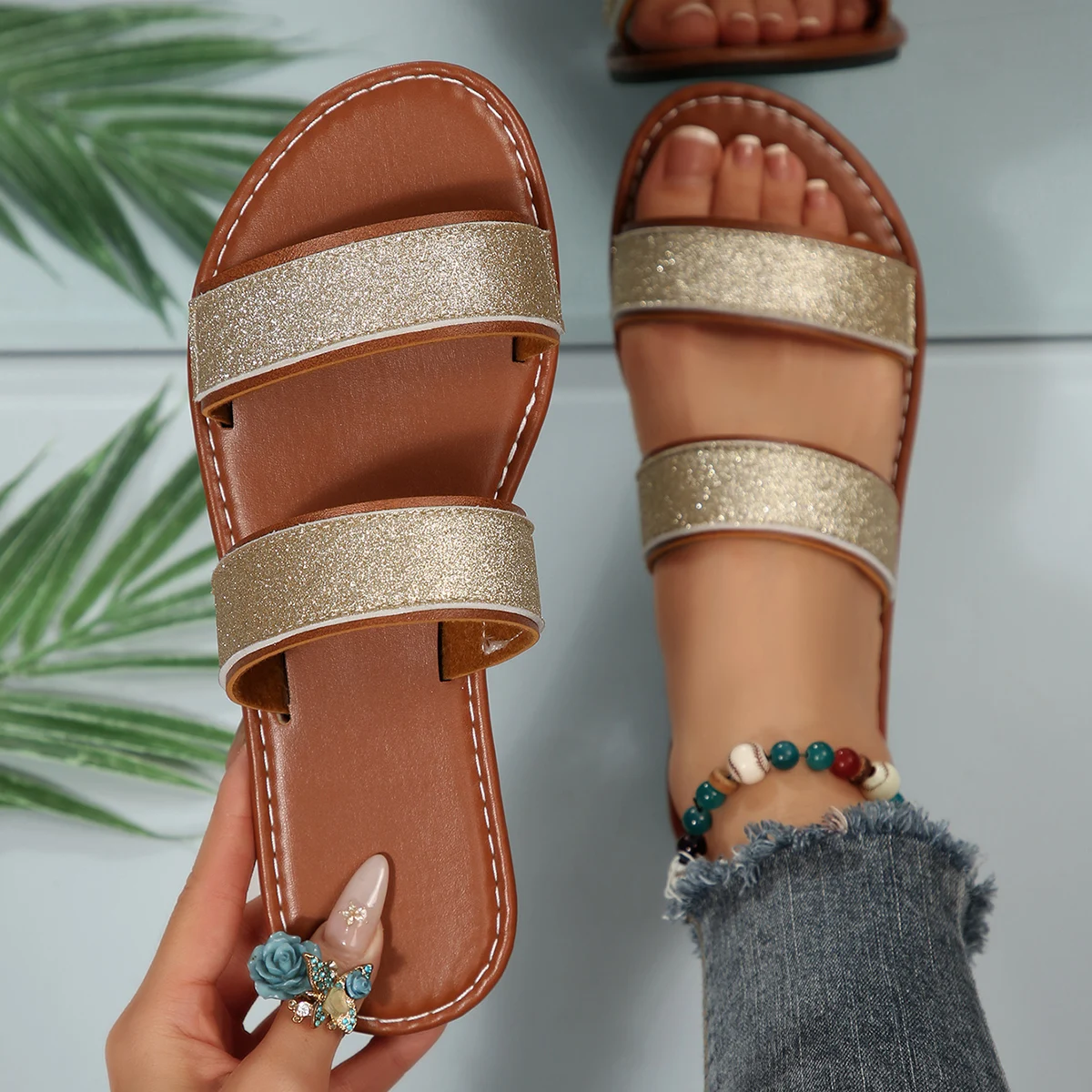 

Summer Women Flat Slippers Slip on Bling Casual Shoes Trendy Rhinestone Sandals Beach Dressy Slippers Lightweight Slides Women