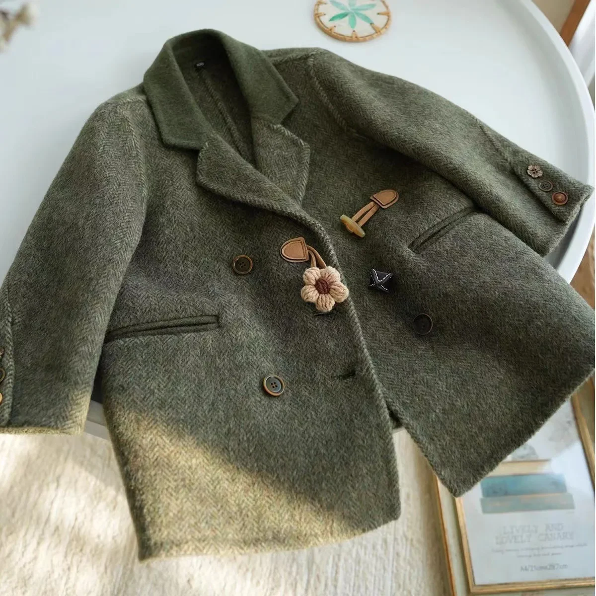 South Korea children's clothing 2024 autumn  winter new green herringbone tweed coat boys  girls fashion retro woolen coat tide