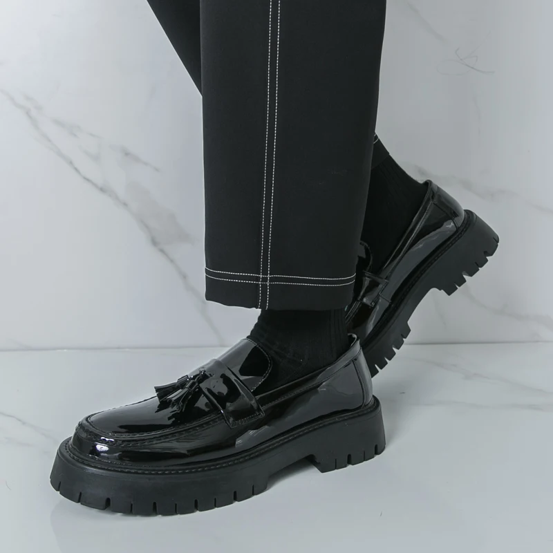 

Модные лоферы с кисточками, качественные универсальные удобные нескользящие мужские кожаные туфли на толстой подошве, деловая офисная обувь для вождения