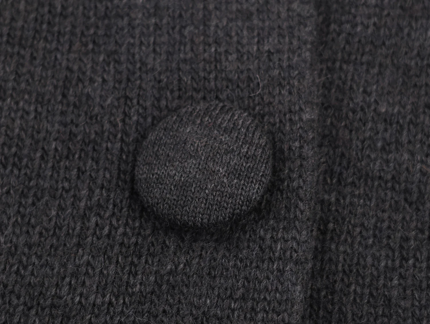 DEEABAE French retro style round neck versatile knitted jacket for women's winter high-end short coat