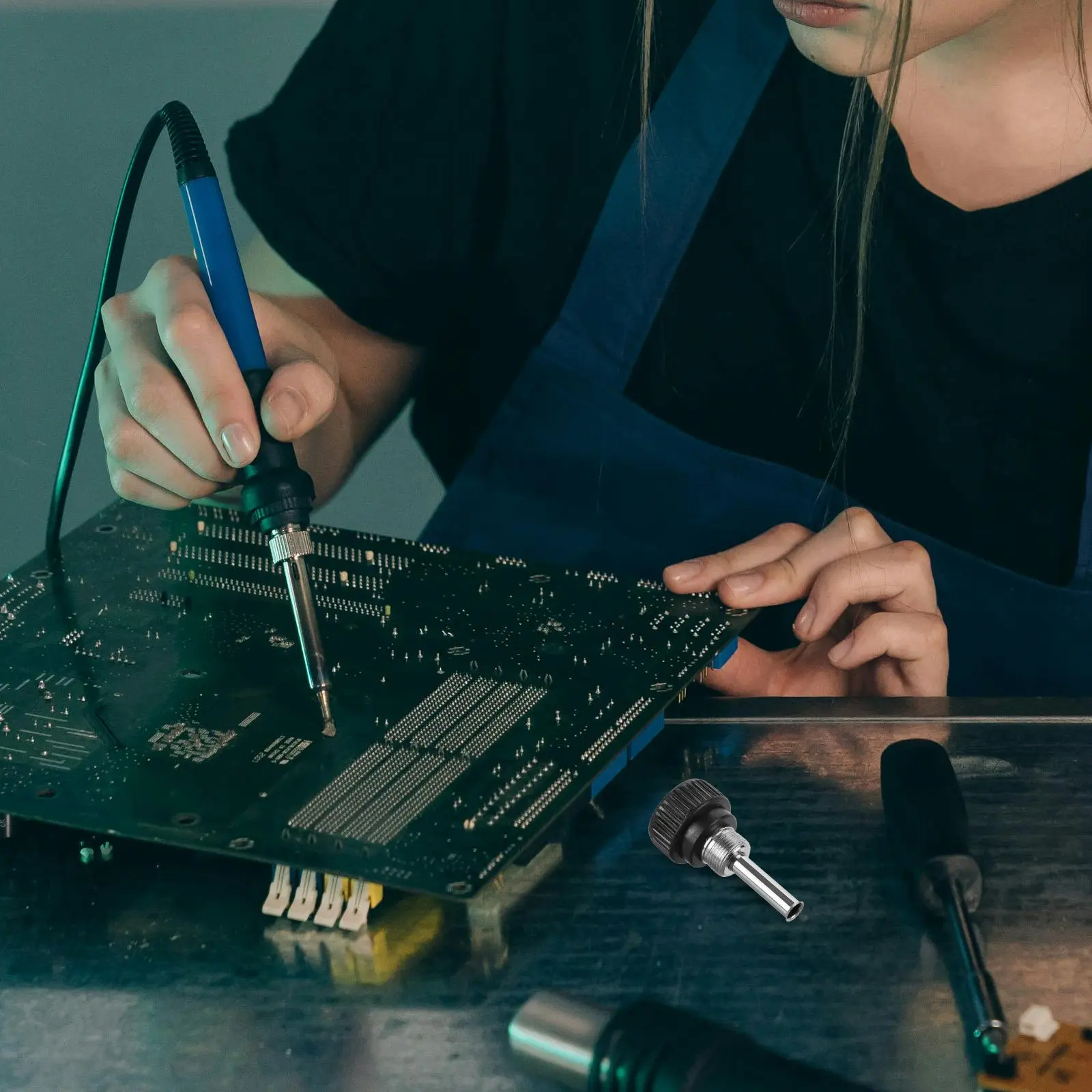 

Набор из 1 шт.: Рукоятка для паяльника из нержавеющей стали с гайкой-втулкой, совместимая с различными паяльными станциями и рукоятками.