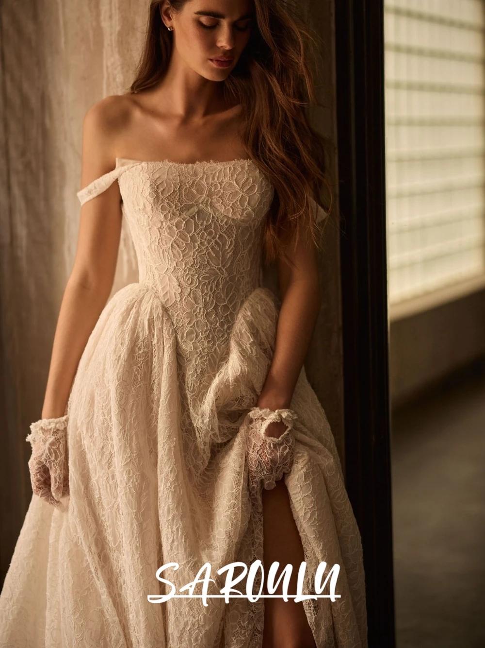 

SAROULU 2026 Squsre Neck Wedding Dress Delicate Lace Ball Gown For Women Romantic Stunning Corset Customized Bride Wear