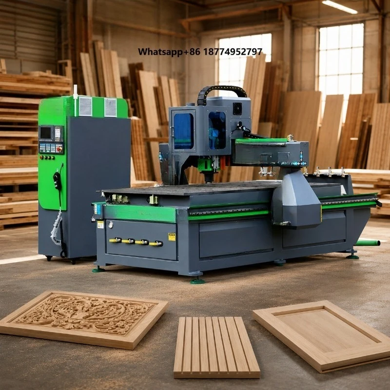 High Precision 3 Axis 1325 Cabinet Door Panel MDF Plywood Wood Cutting Automatic Tool Changer and Drill ATC CNC Router Machine