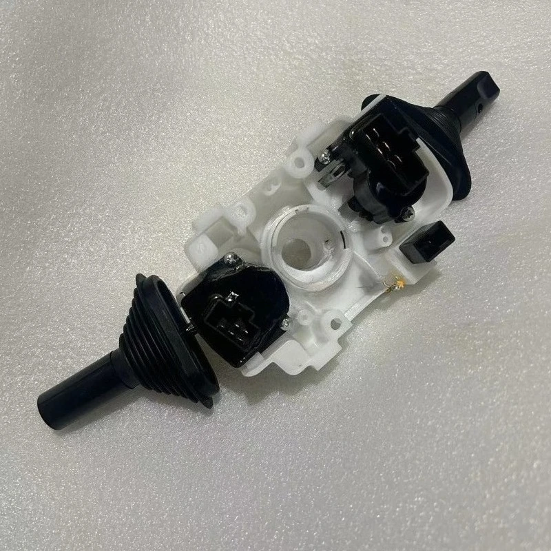 

1PC FD30NT F14E S4S Suitable for Mitsubishi Forklift Accessories 91A05-75020 91A05-55010 Forklift Combination Switch