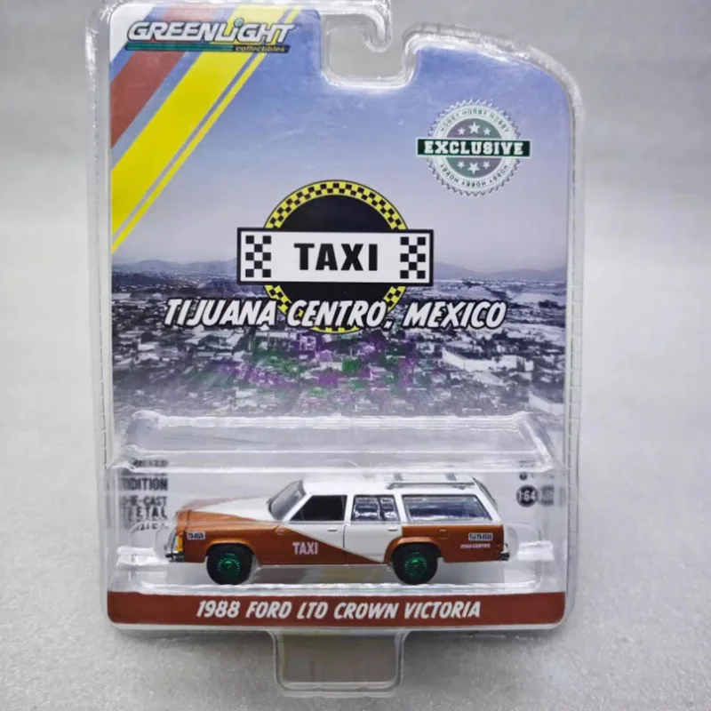

Greenlight масштаб 1:64 1988, LTD, зеленая машина, имитация сплава, модель автомобиля, статическая коллекция, украшенные праздничные подарки, игрушки