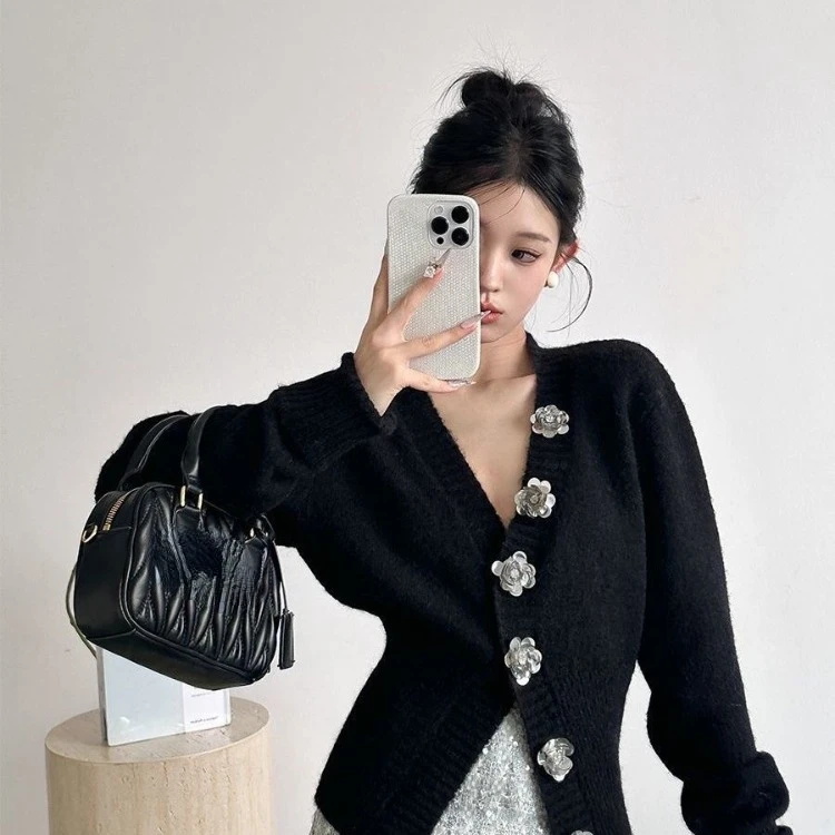 

Vintage 3D Rose V-neck Cardigan Coat Women Y2k Slim Waist Single Breasted Sweaters Early Autumn New Long Sleeve Tops Mujer