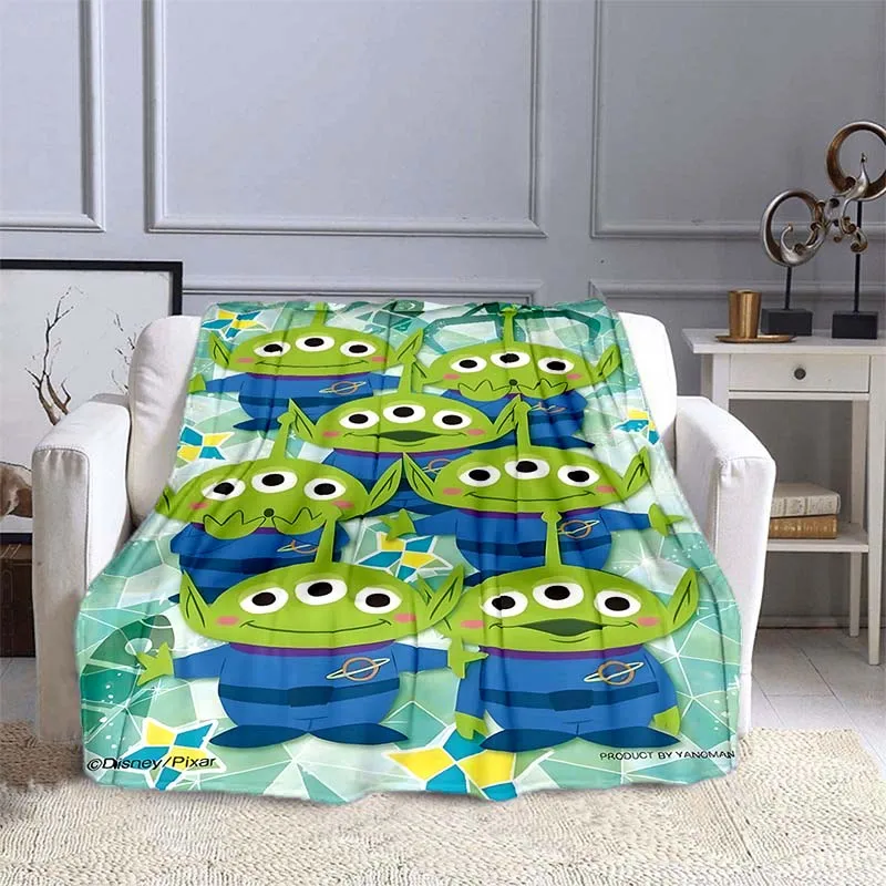 

Мягкое и теплое одеяло с принтом персонажей мультфильма «История игрушек» (Рэймонд-инопланетянин) разных размеров для детей и взрослых – идеальный подарок для дома, дивана, путешествий, кемпинга, пикника