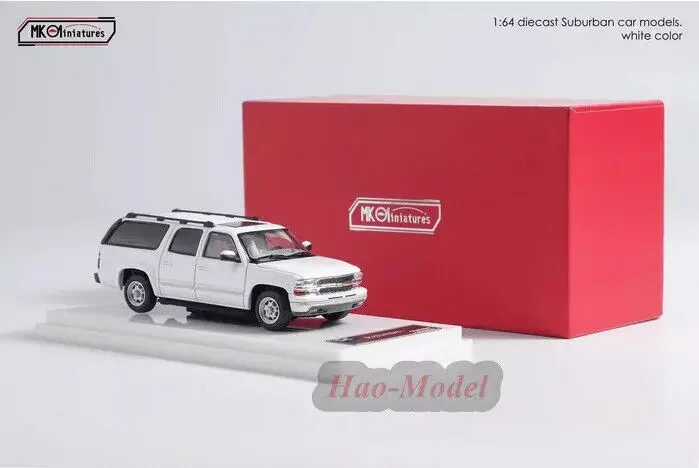 MK 1/64 For Chevrolet Suburban 2003 Car Model Alloy Diecast Simulation Toys Boys Birthday Gifts Hobby Display Ornaments White