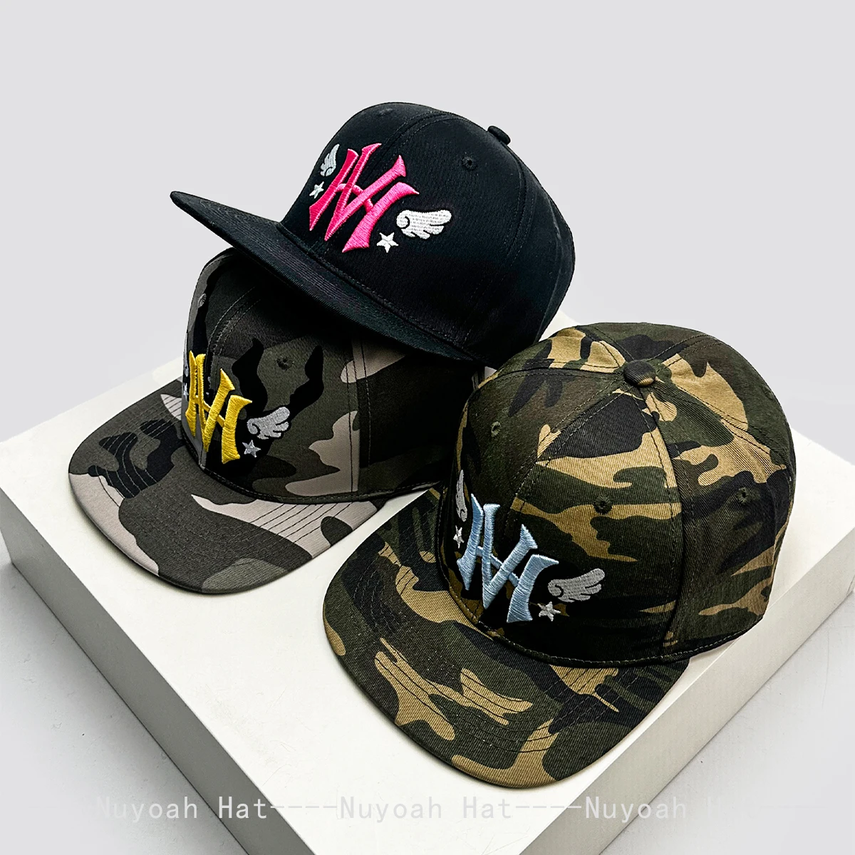 New Men Women Korean Little Bear Monkey Embroidered Wings Letter Baseball Hats Sunshade Hardtop Versatile Peaked Caps Fashion