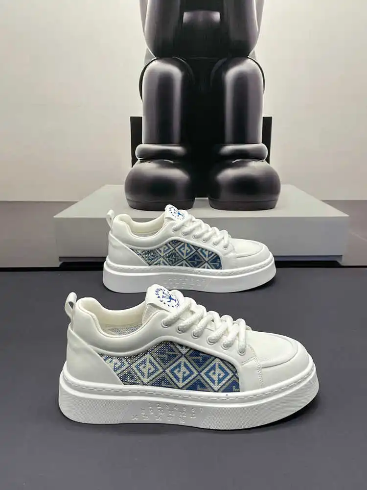 

Самая продаваемая повседневная обувь DY Fashion, кроссовки, обувь для папы и спортивная обувь