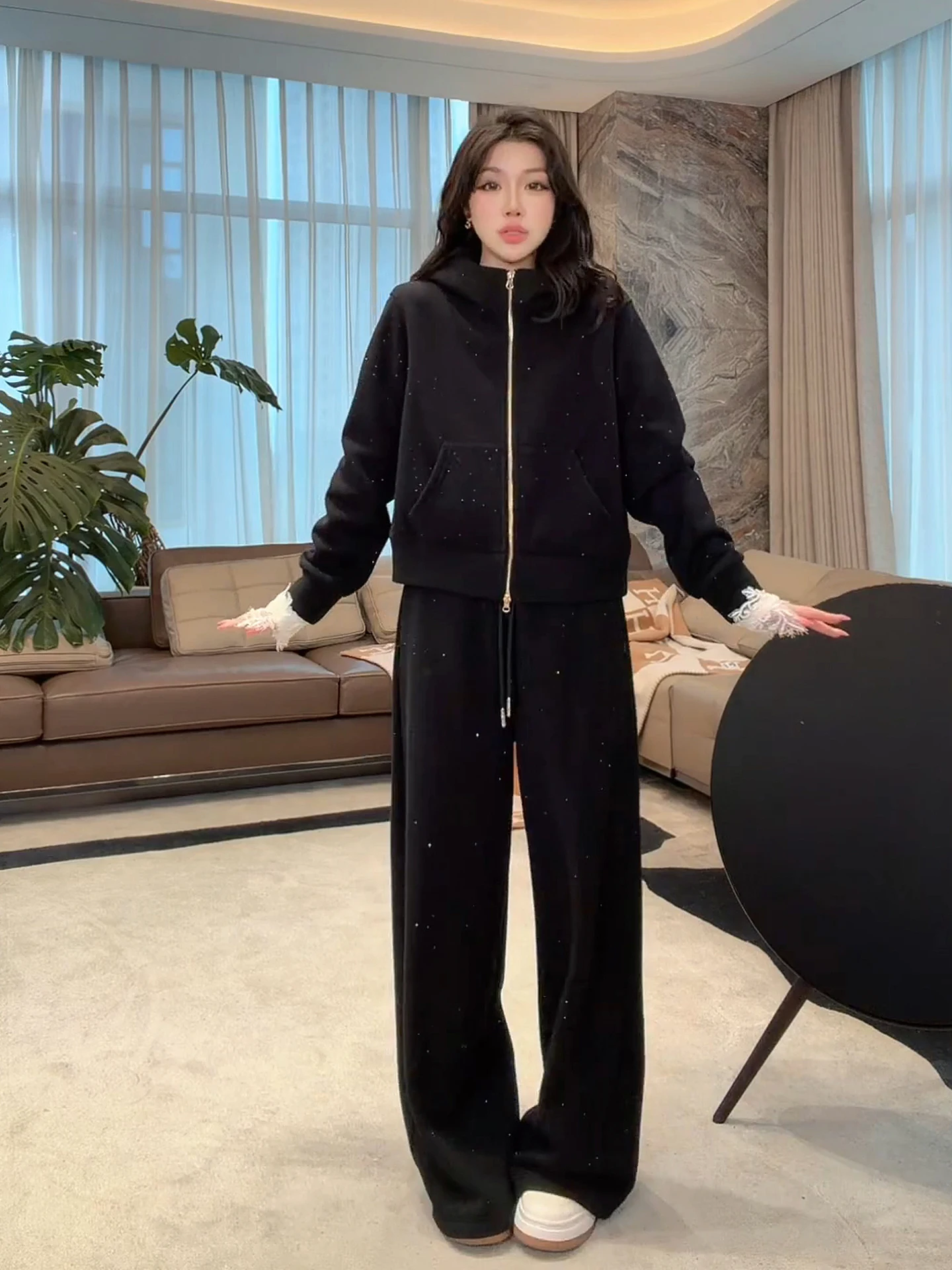 

Новый модный комплект одежды Old Yang's: теплый, комфортный, утепленный флисом, с блестками, облегающий свитшот