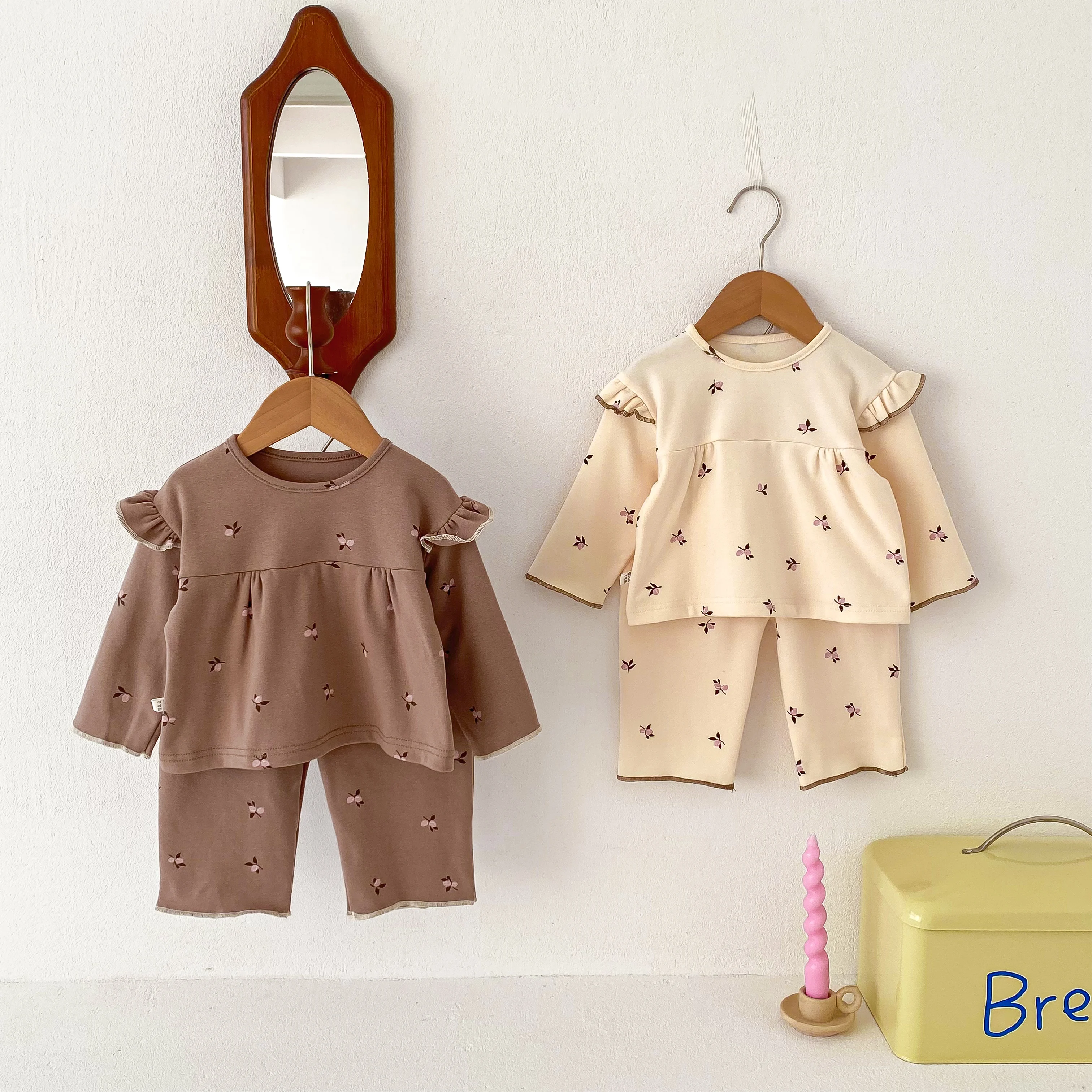 طقم بيجامة للأطفال حديثي الولادة من 0-2 سنة مكون من قطعتين - قميص وسروال بأكمام طويلة وطبعة كرز #6