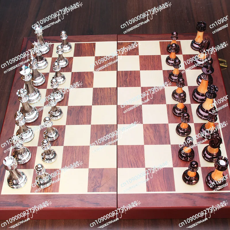 

High-end set solid wood folding chessboard imitation jade chess pieces European ornaments