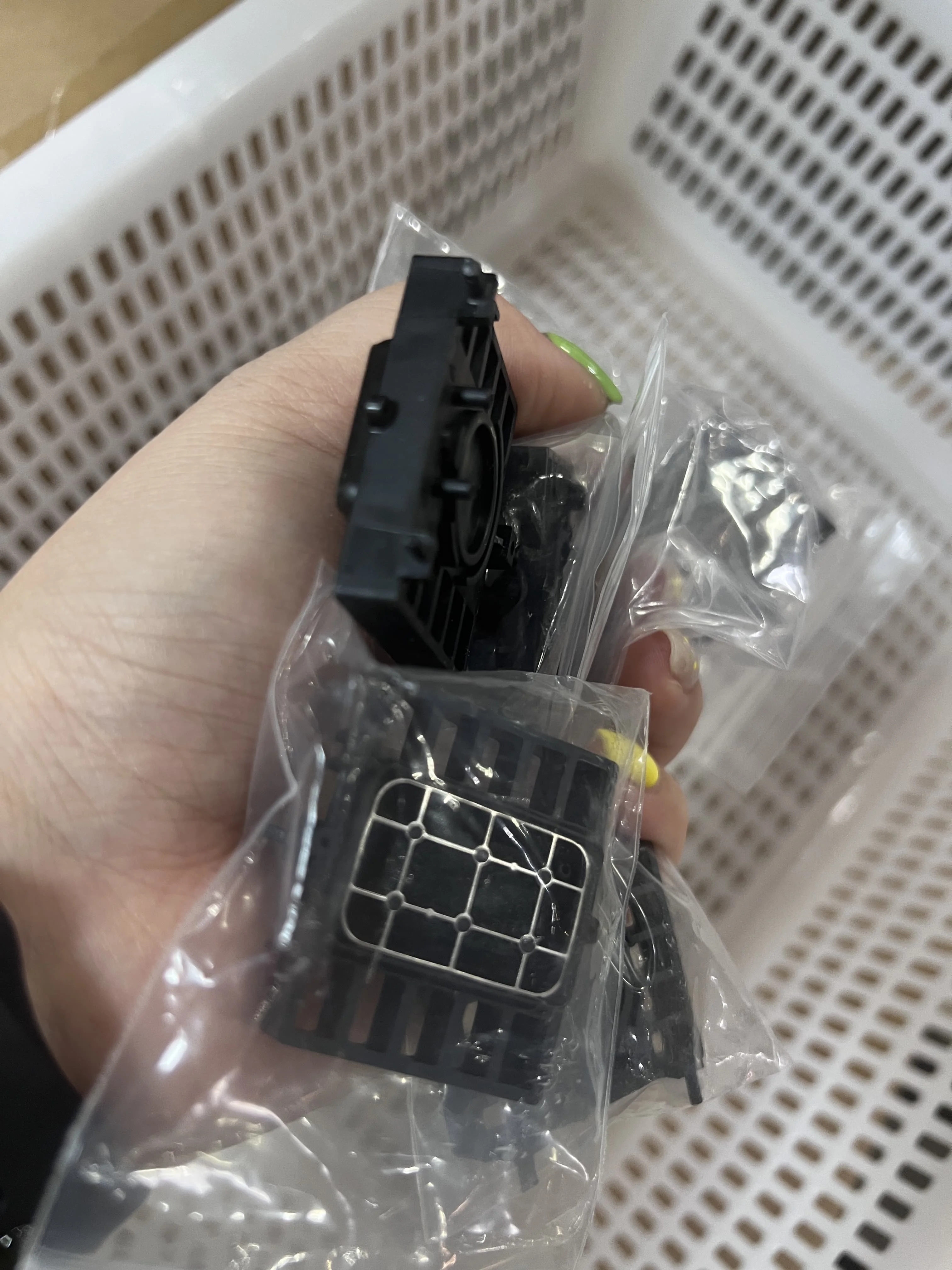 

Оригинальная станция для колпачков 1390 L1800, верхняя часть крышки для Epson R1390 L1800 1390 1400 1430, 1500 Вт, станция для укупорки печатающей головки принтера