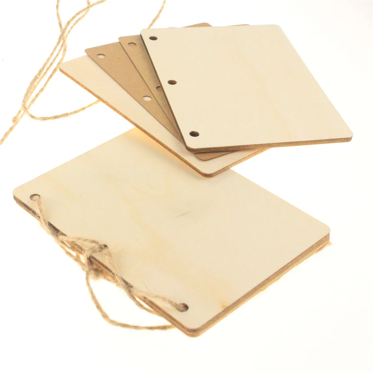 

4 Pcs Wooden DIY Card Rustic Wedding Vow Booklets Kraft Paper Jute Twine Keepsake Scrapbook Notebook for Ceremony Home Decor