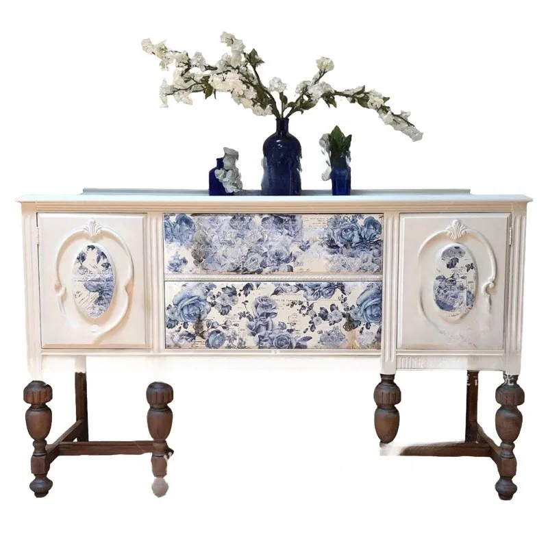 

French retro solid wood carving flower entrance cabinet living room painted decorative cabinet locker dining side cabinet white