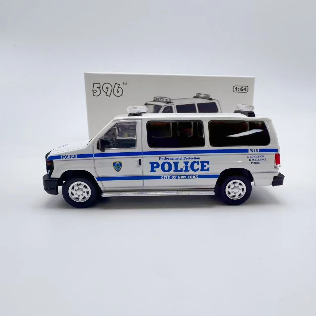 596 1:64 E350 Estoyo de policía ambiental de Nueva York Departamento de Bomberos de Nueva York Modelo de coche de aleación