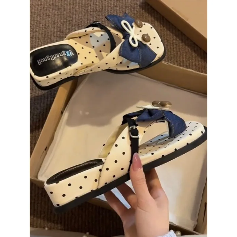 

2026 New Korean Version Bow Polka Dot Flip Flops Women's Summer Wear Platform Women's Sandals and Slippers
