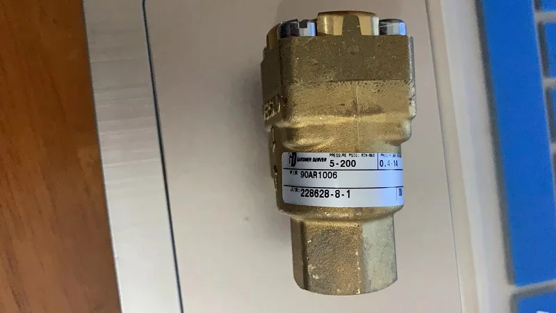 

2 шт./лот 90AR1006 оригинальный клапан управления челночным клапаном для воздушного компрессора GD