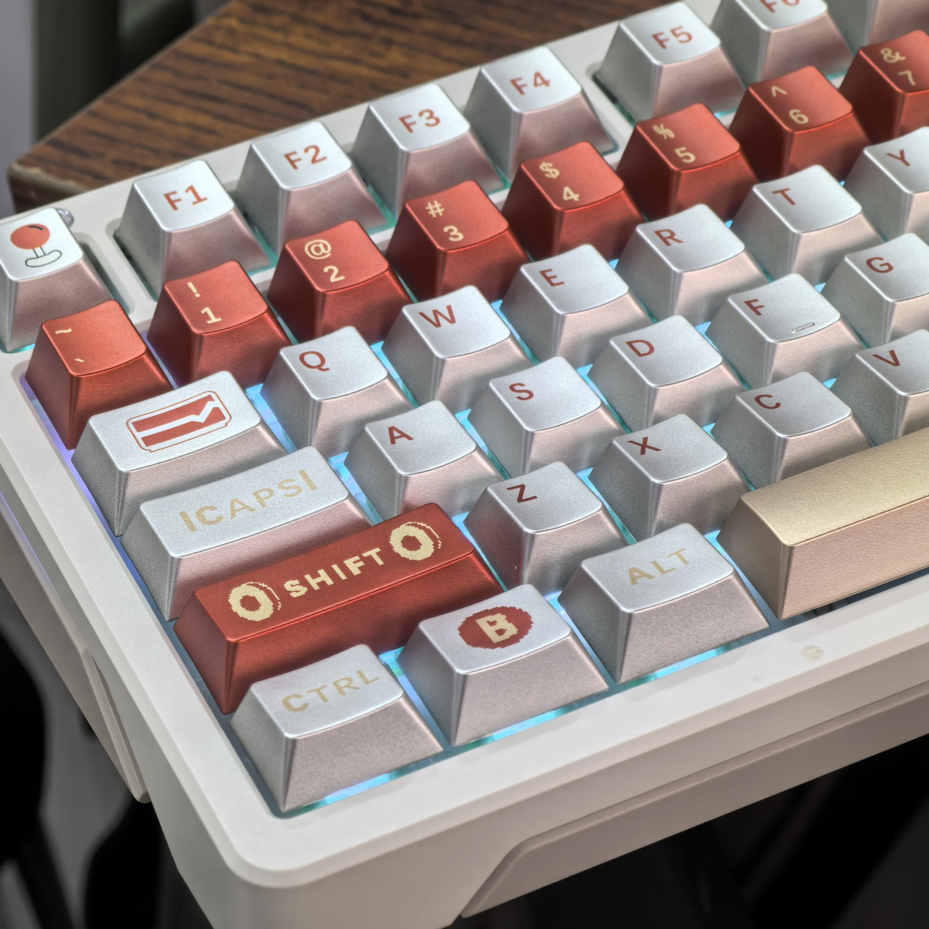 Imitation Metal Texture Keycap Retro Red White Machine Metal Silver Pearl Game Console Keycap Cherry PBT 115 Keys For Aula F75