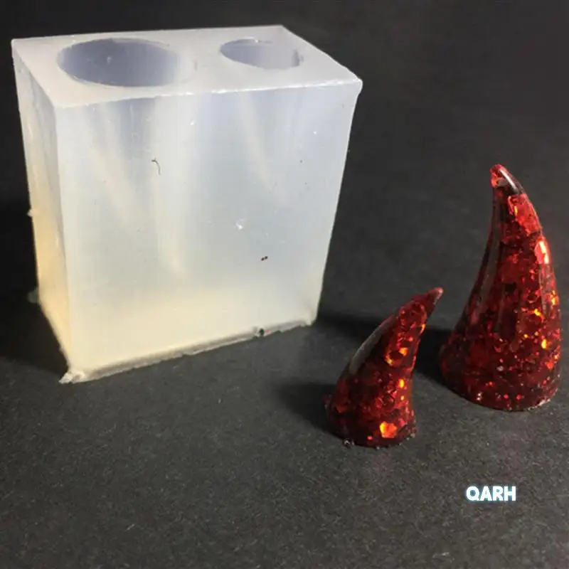 2X 悪魔ホーンシリコーン型動物ホーンペンダントジュエリーメイキング UV 樹脂金型ドームカボションエポキシ樹脂金型