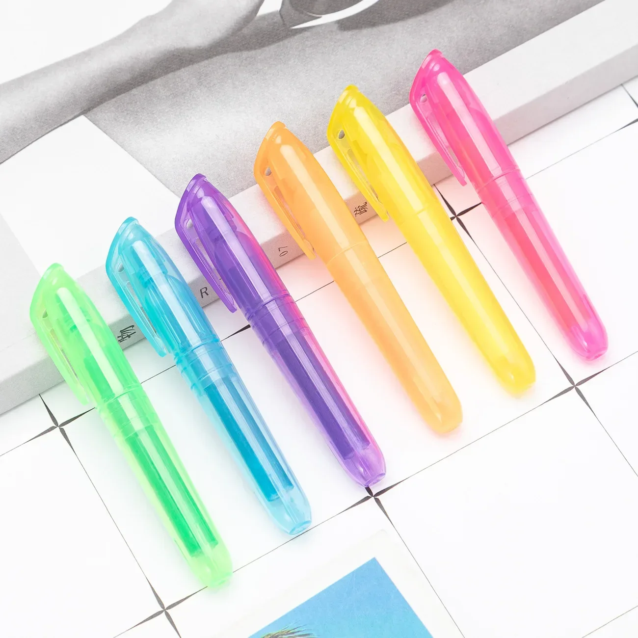 Student Candy-colored Marker Color Pen Key Highlighter Graffiti Hand-held Pen Wholesale Highlighters Pens