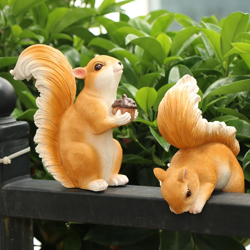 

Creative Resin Squirrel Statue Home Garden Courtyard Miniature Landscape Decoration Pendant Crafts Personalized Holiday Gifts