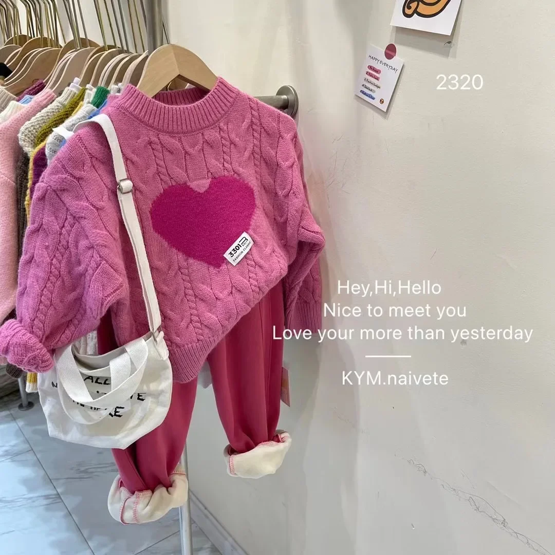 Heart-shaped Cotton Thick Sweet Fashion Comfortable Warm Winter Children Girls Sweater O-neck Collar Regular Length Pullover