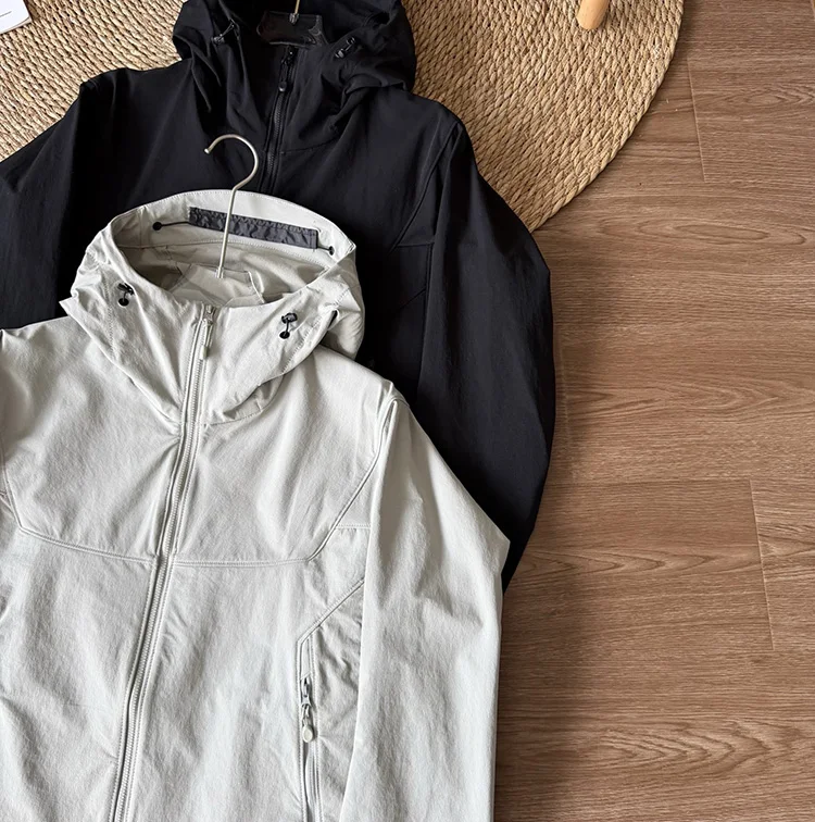 Herren-Softshell-Kapuzenjacke – Leichte Reißverschluss-Jacke für den Alltag im Herbst und für Outdoor-Aktivitäten – Detail 5