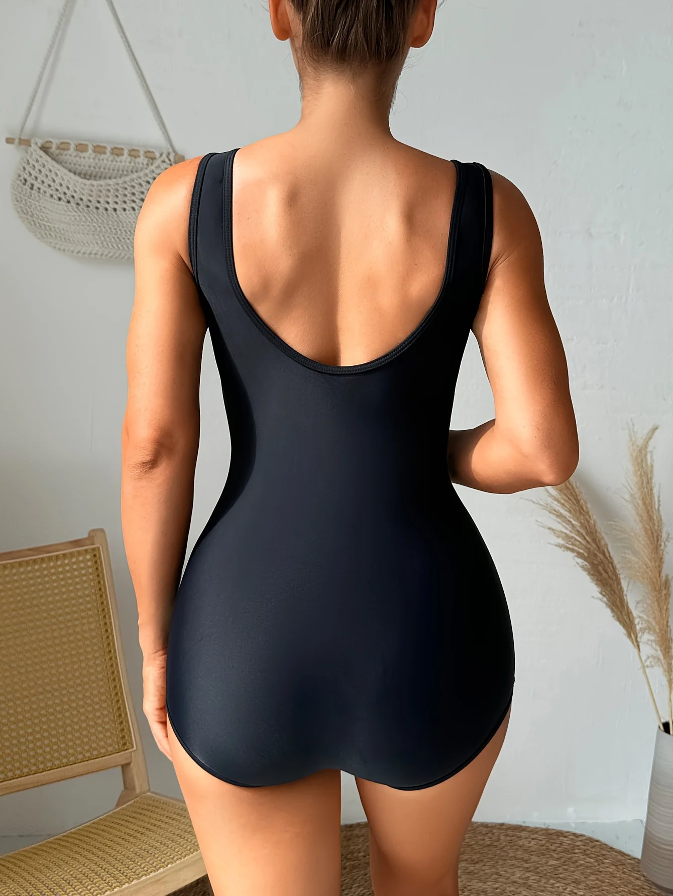Nuevo traje de baño para mujer con personalidad y elegantes flores tropicales, estampado de patrón fijo, exquisito Bikini de una pieza