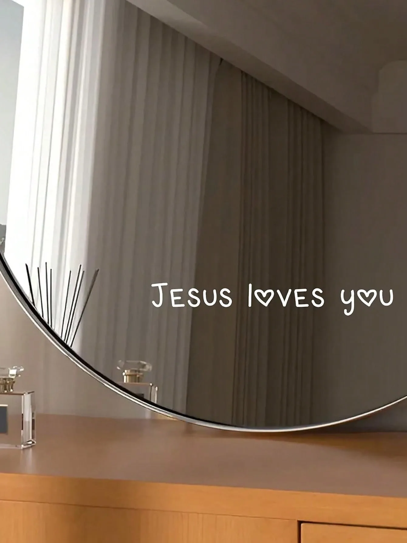 Autocollant Miroir en Vinyle « Jésus Christ t'aime » avec Cœur et Texte, Citation Religieuse, Décoration Murale pour Maison, Salle de Bain, Verre et Miroir