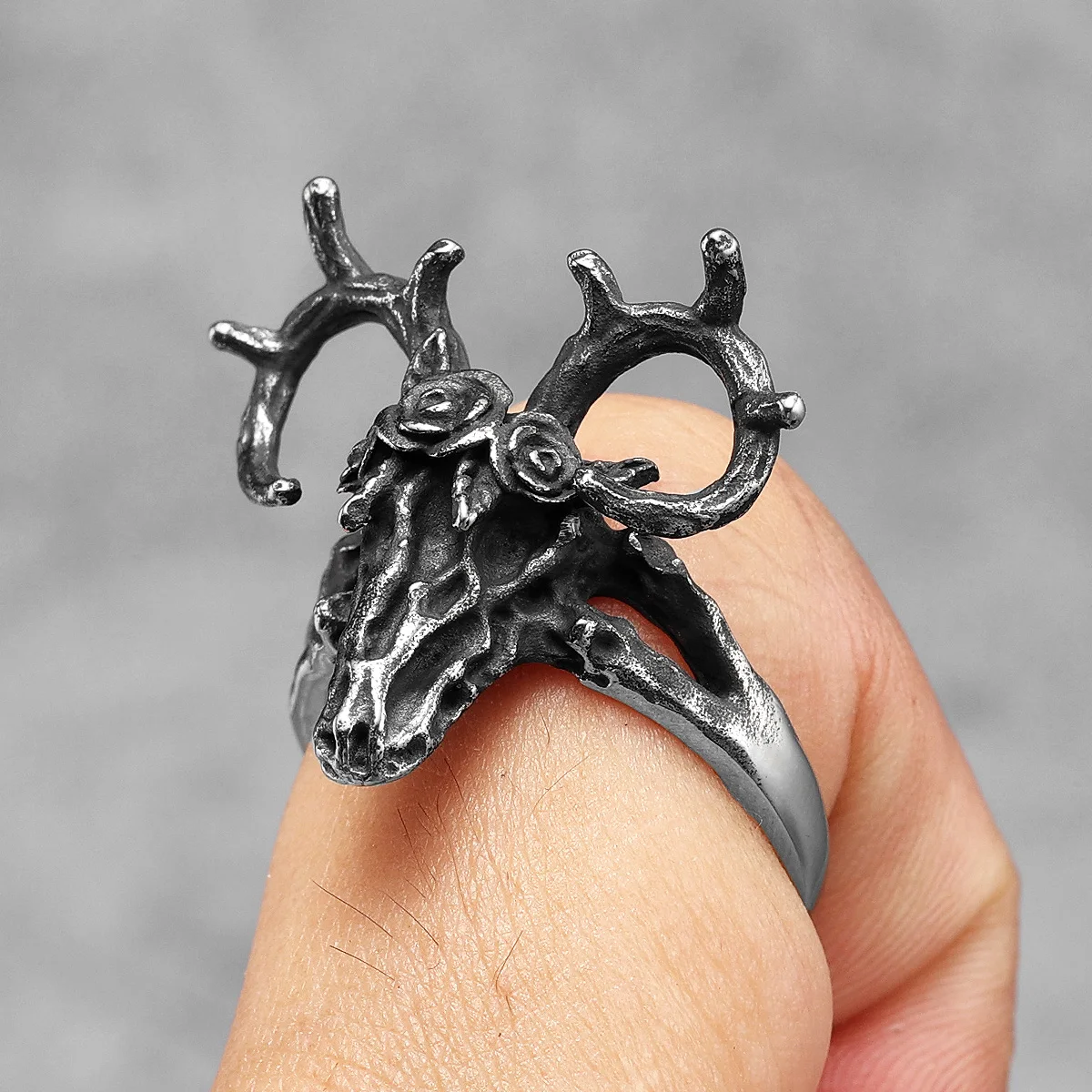 Reindeer Skull Animal Men Rings Stainless Steel Women Jewelry Punk Rock Gothic Vintage Black Fashion Accessories Gift Wholesale