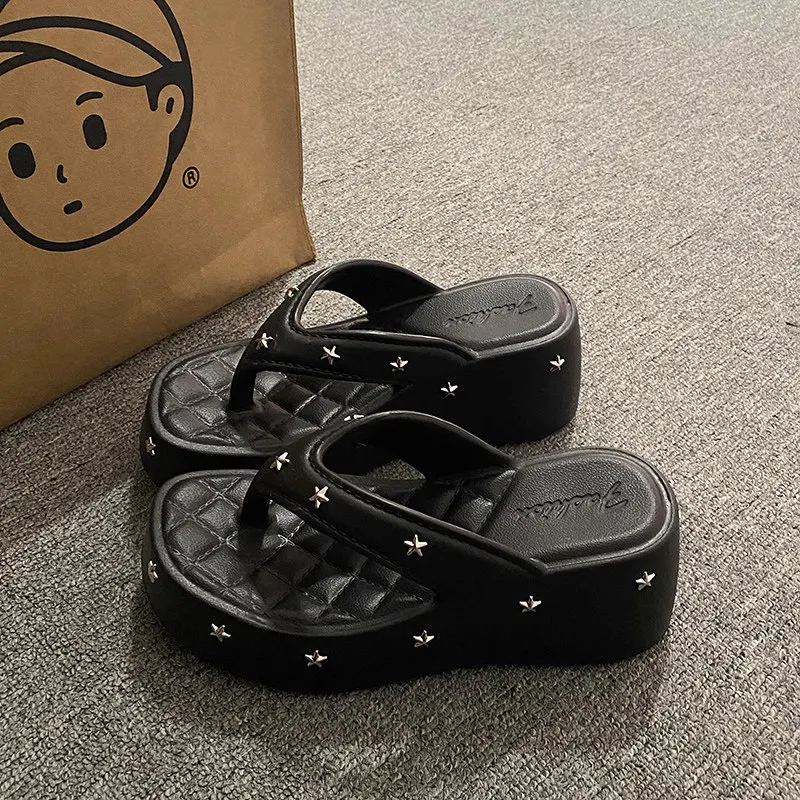 6cm Height Increasing Platform Thong Sandals For Women Star Studded Chunky Sole Outdoor Beach Slippers Y2K Summer Flip Flops view 5