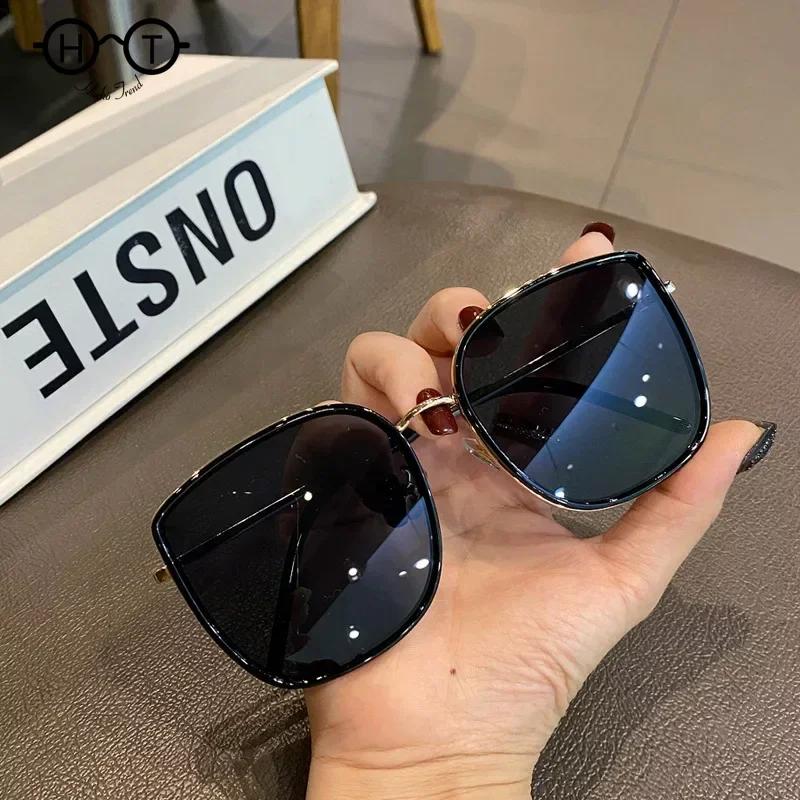 2024 New Fashion Lady Oversize Square Sunglasses Women Glasses Luxurious Sun Glasses Female UV400