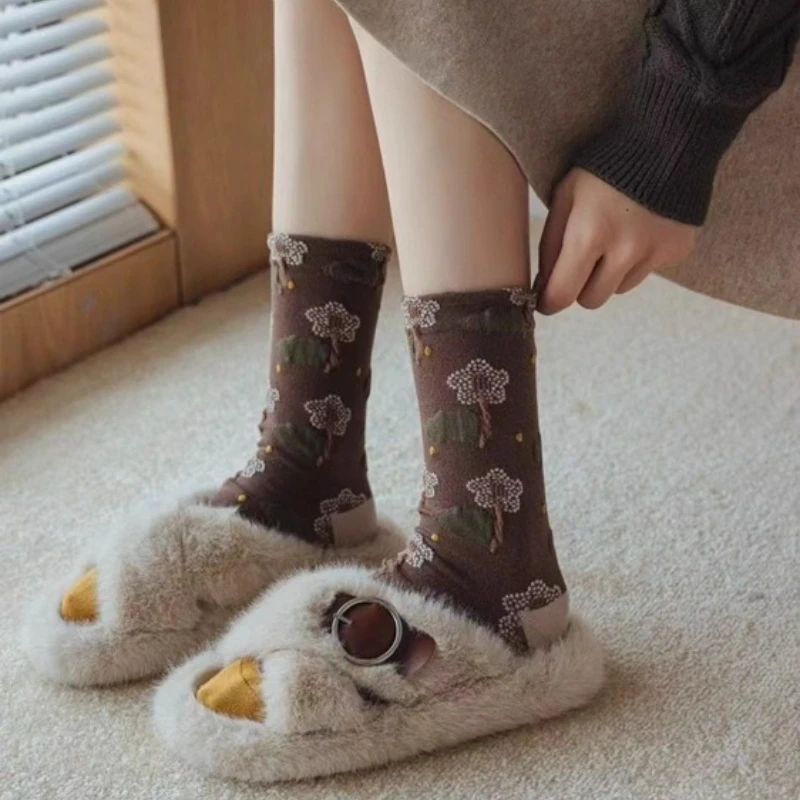 3 زوج/وحدة النساء الجوارب الخريف الشتاء Harajuku خمر الجوارب الطويلة الكورية موضة الأزهار النقش لوليتا Kawaii لطيف الجوارب النساء
