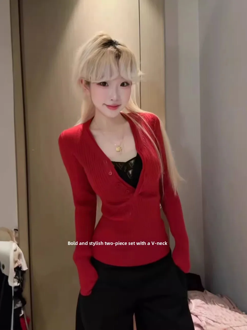 

Pure Desire Red Deep V-ne Knitted Sweater Women's Early Spring Waist-cinching Base Layer irt Unique Exquisite Top