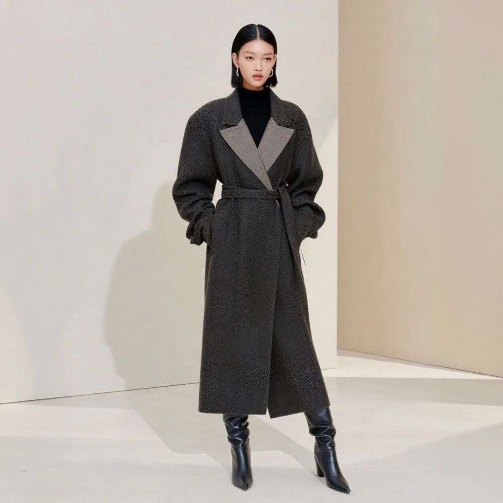 

Casual Woolen Coat for Autumn Winter Season Fashionable Women's Outerwear Comfortable Fit Style No Additional Decoration