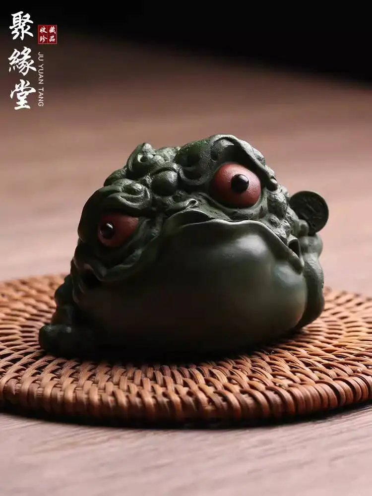 Yixing Original Purple Clay Pet Ornament, Fortune-Bringing Golden Toad, Green Clay, Masterfully Handcrafted Decoration,