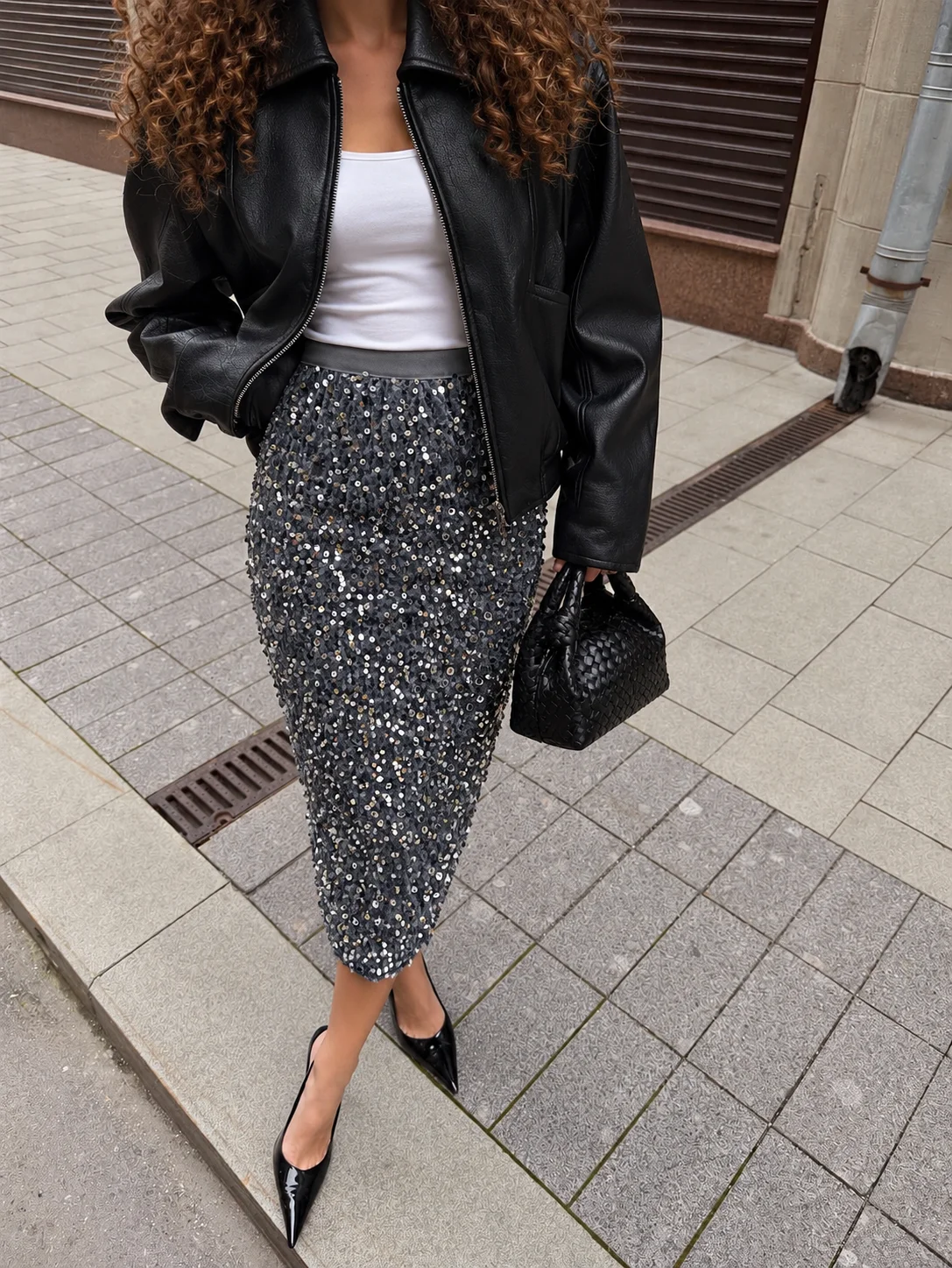 Sexy Sequin Midi Skirt Women High Waist Sparkly Pencil Skirt Elegant Party Shiny Glitter Bodycon Slit Velvet Skirt Fall Winter