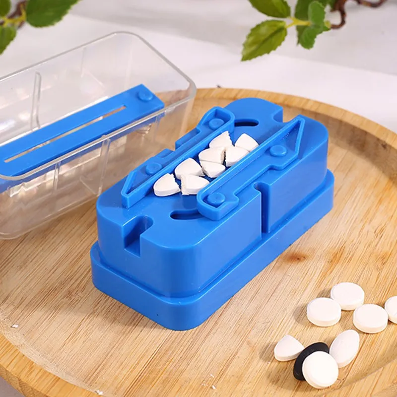 1/2 1/4 1/8 Pill Cutter Box Pill Case Medicine Tablet Cutting Machine Pastillero Divider Pill Splitter Pill Drugs Pillendoosje