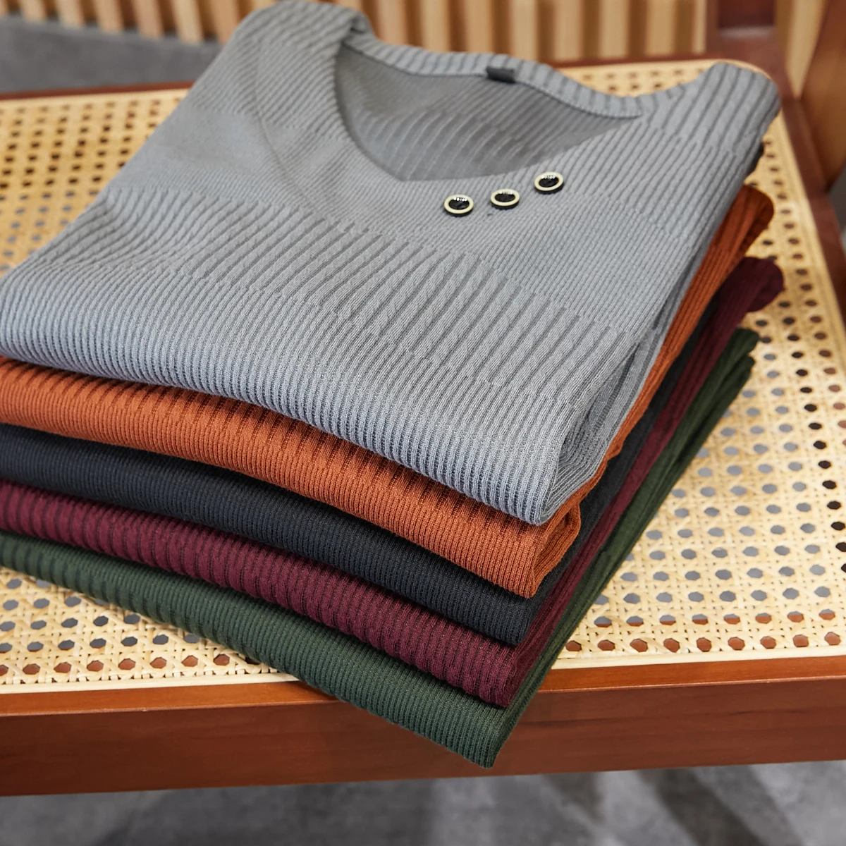 

Высококачественный мужской модный трикотажный джемпер с V-образным вырезом, приталенный, цветной, базовый слой, весенняя новинка, с длинным рукавом, без застежек