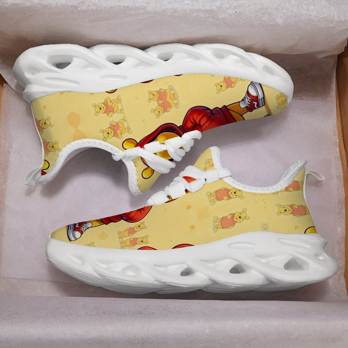 Miniso Winnie the Pooh أحذية رياضية كاجوال بنمط الرسوم المتحركة الصفراء للأطفال والأولاد أحذية رياضية مدرسية عصرية للتنس أحذية رياضية كاجوال #2