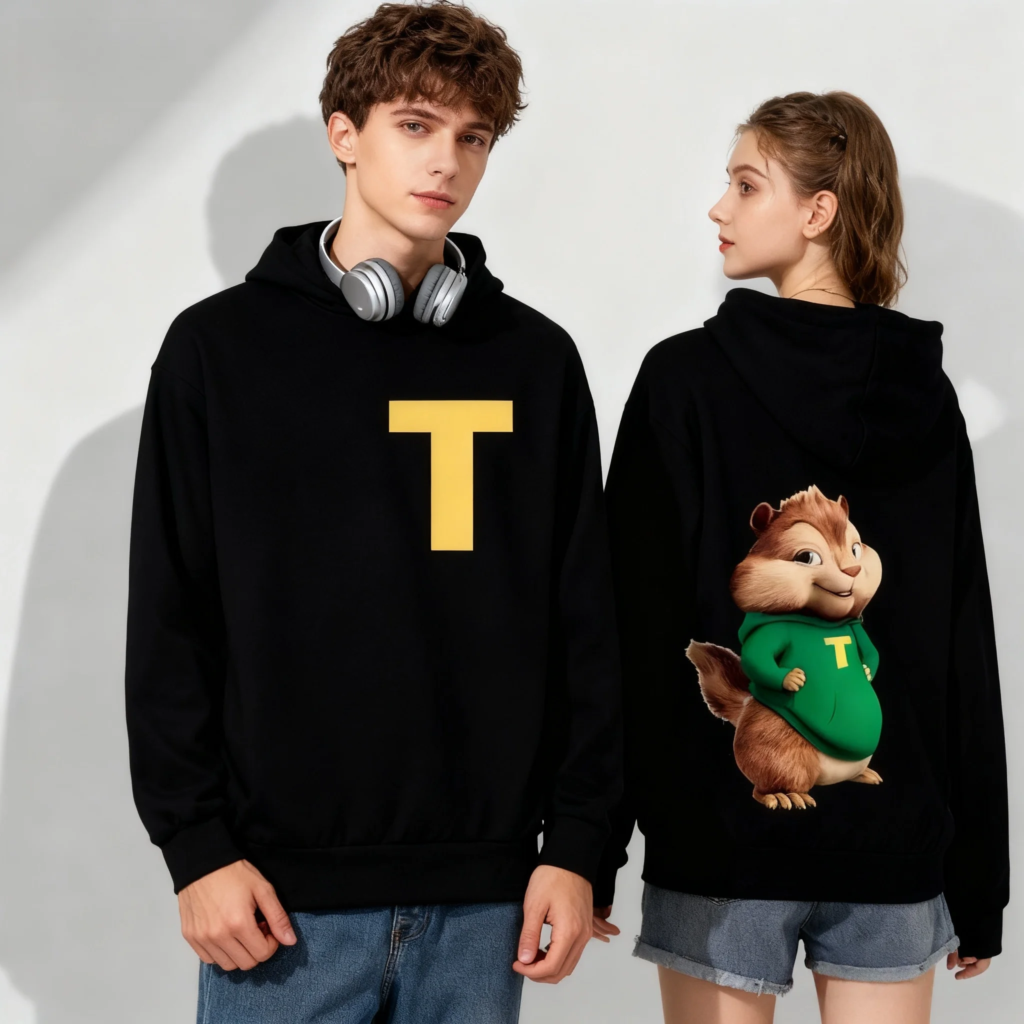 

The Most Popular Alvin and Chipmunk Cartoon Autumn and Winter Hoodies Are Street Oversized Women's and Men's Children's Hoodies