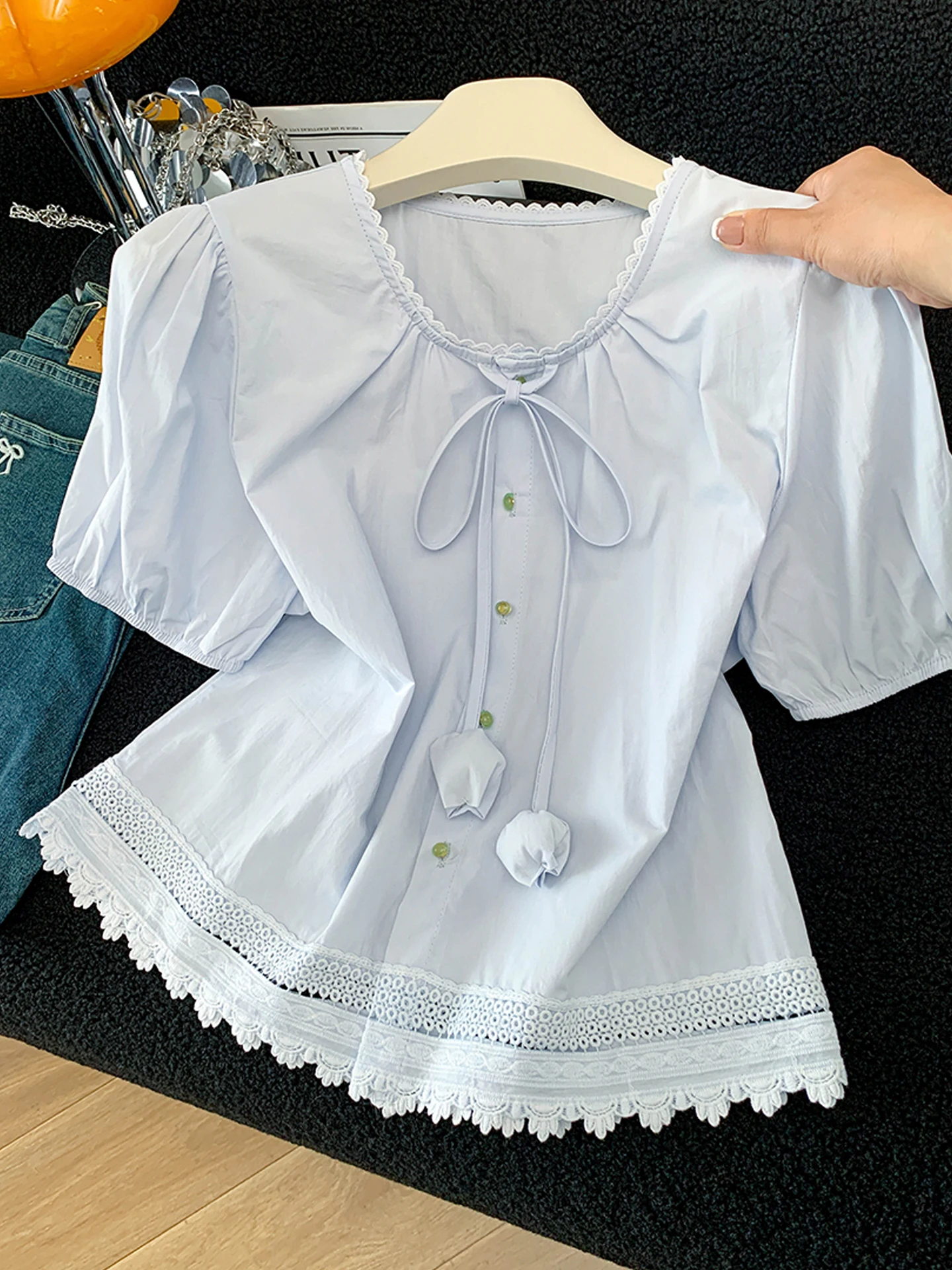 

Синяя блузка с кружевной отделкой и вышивкой, свободного кроя, в корейском стиле, с коротким рукавом, дышащая, летняя, модная