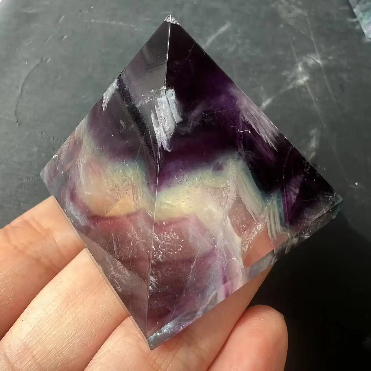 4CM Natural Fluorite Pyramid Quartz Healing Stone Reiki Crystal Tower Point Home Decor Crafts