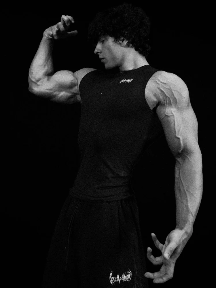 Breathedivinity Schnelltrocknende Kompressions-Baselayer Dehnbare Atmungsaktive Trainings-Ärmellose Sport-T-Shirts
